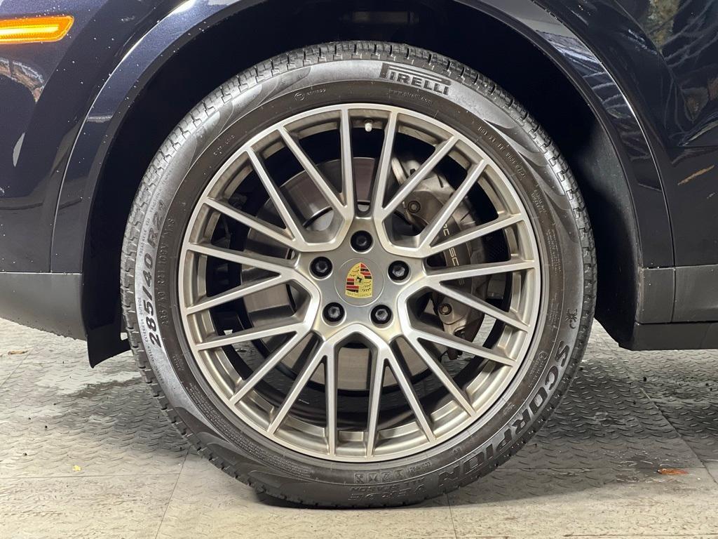used 2022 Porsche Cayenne car, priced at $62,995