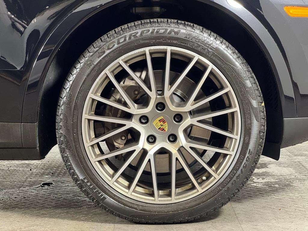 used 2022 Porsche Cayenne car, priced at $62,995