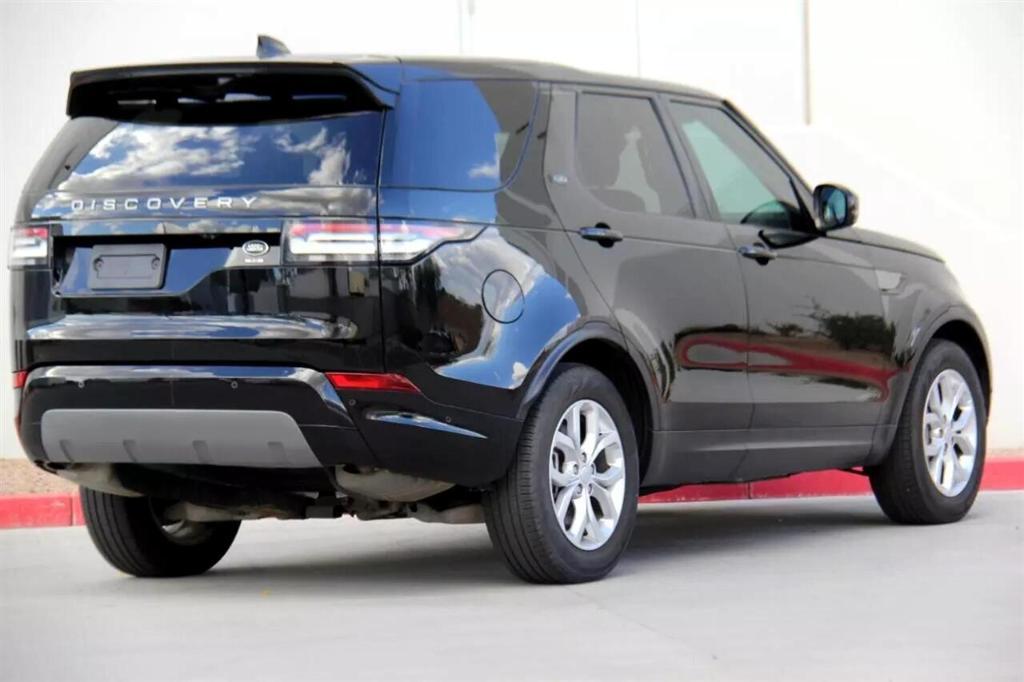 used 2019 Land Rover Discovery car, priced at $20,900