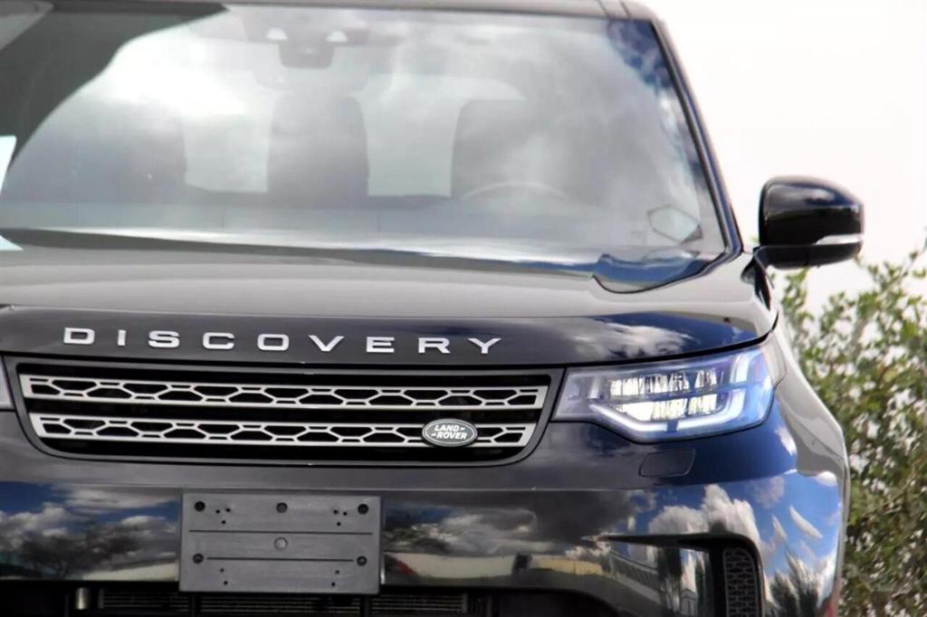 used 2019 Land Rover Discovery car, priced at $20,900