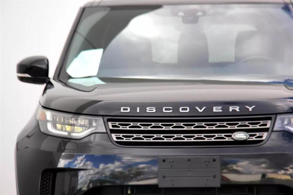 used 2019 Land Rover Discovery car, priced at $20,900