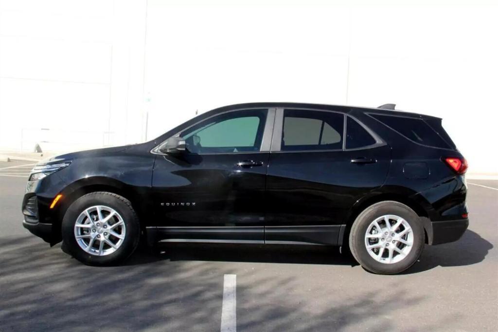 used 2023 Chevrolet Equinox car, priced at $15,500