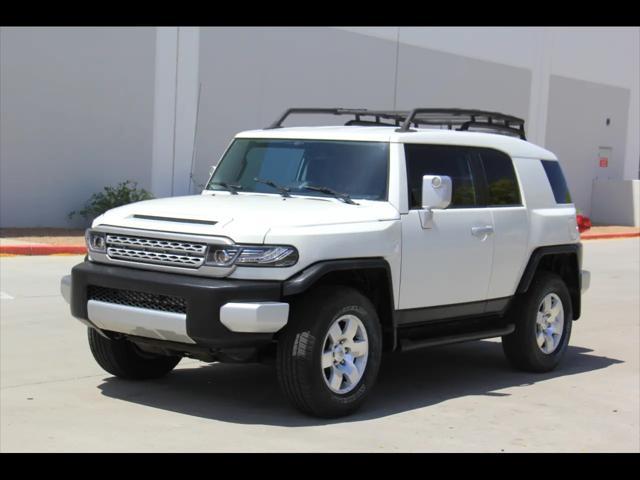 used 2010 Toyota FJ Cruiser car, priced at $19,900