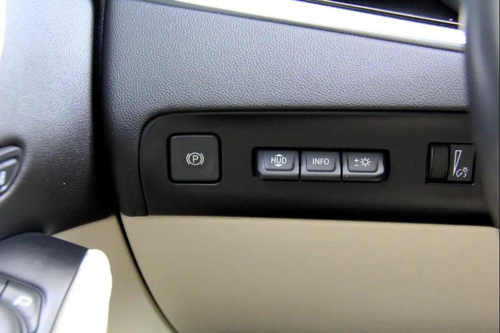 used 2023 Buick Enclave car, priced at $26,900