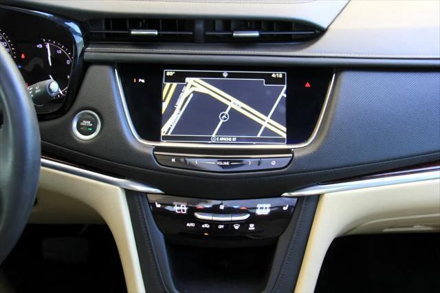 used 2017 Cadillac XT5 car, priced at $15,900