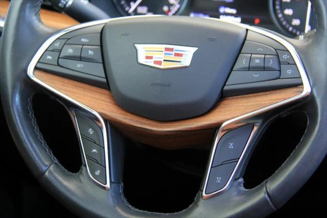 used 2022 Cadillac XT5 car, priced at $23,900