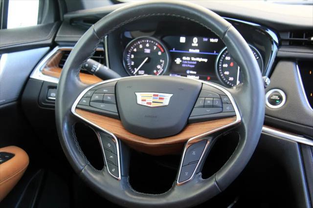used 2022 Cadillac XT5 car, priced at $23,900