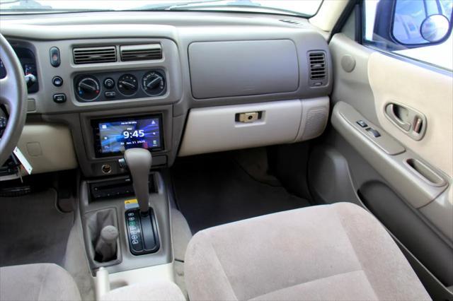 used 2000 Mitsubishi Montero Sport car, priced at $5,900