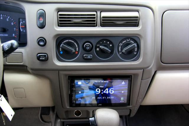 used 2000 Mitsubishi Montero Sport car, priced at $5,900