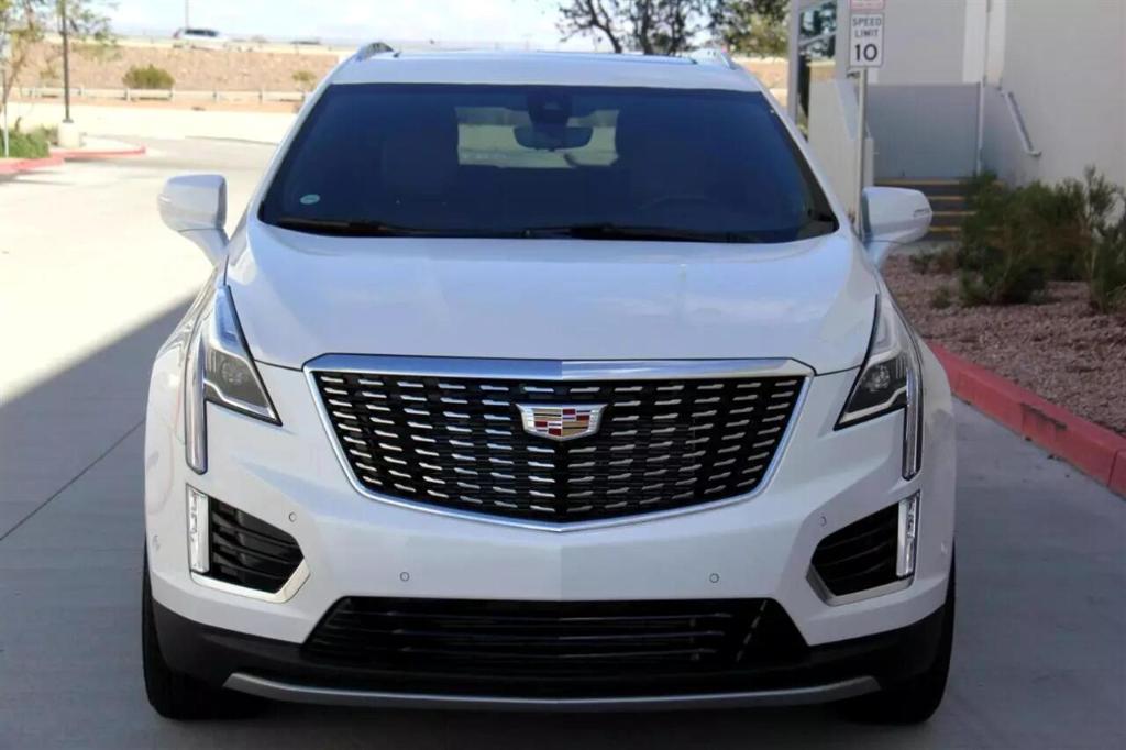 used 2023 Cadillac XT5 car, priced at $29,900