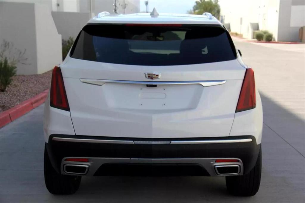 used 2023 Cadillac XT5 car, priced at $29,900