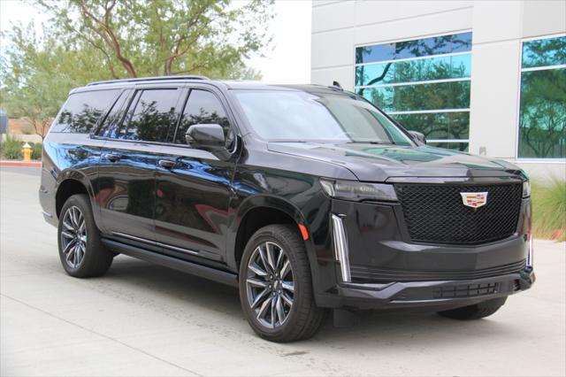 used 2023 Cadillac Escalade ESV car, priced at $82,900