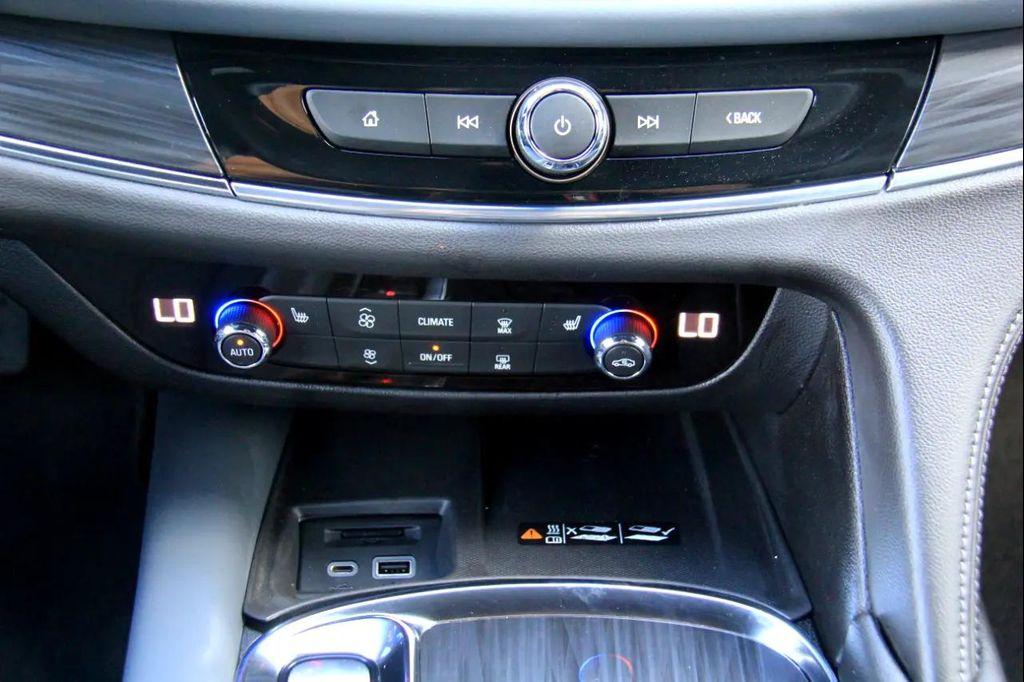 used 2024 Buick Enclave car, priced at $24,900