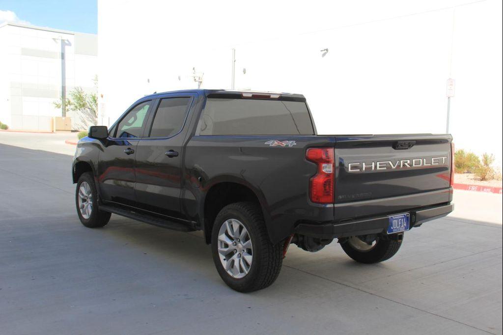 used 2024 Chevrolet Silverado 1500 car, priced at $31,900