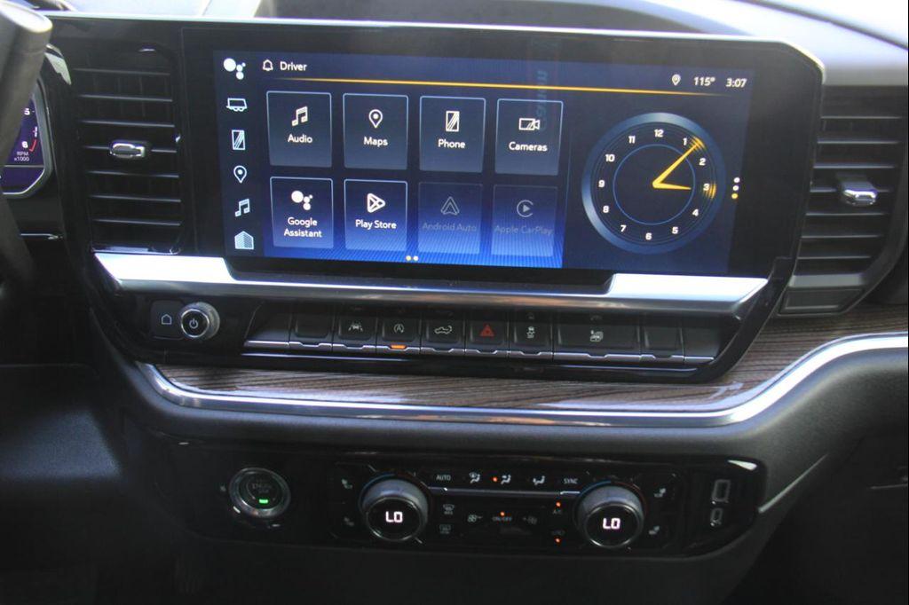 used 2024 Chevrolet Silverado 1500 car, priced at $31,900