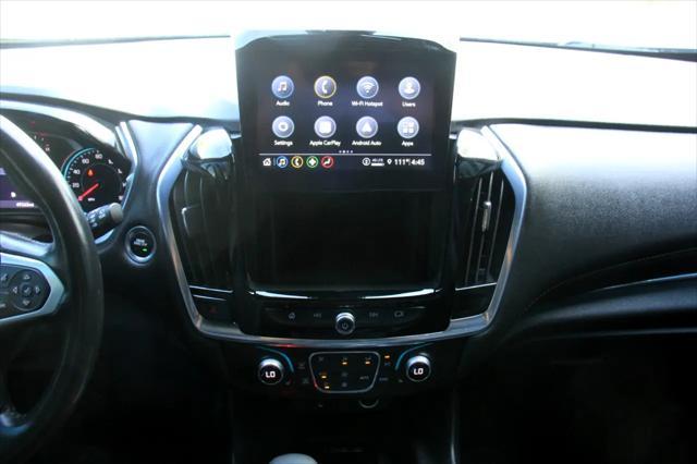 used 2022 Chevrolet Traverse car, priced at $19,900