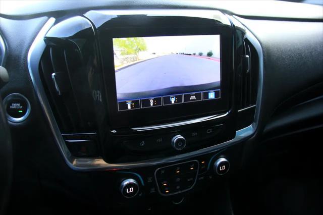 used 2022 Chevrolet Traverse car, priced at $19,900