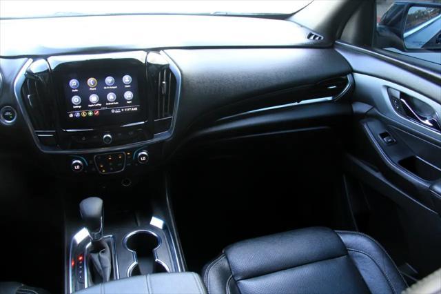 used 2022 Chevrolet Traverse car, priced at $19,900