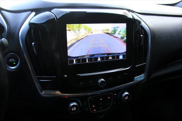 used 2022 Chevrolet Traverse car, priced at $19,900