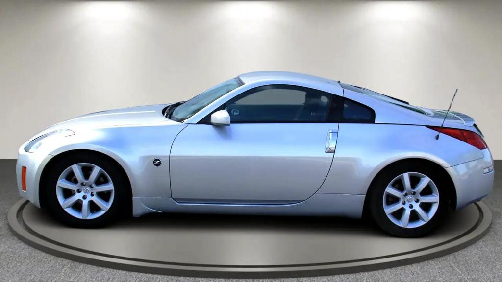 used 2003 Nissan 350Z car, priced at $10,900