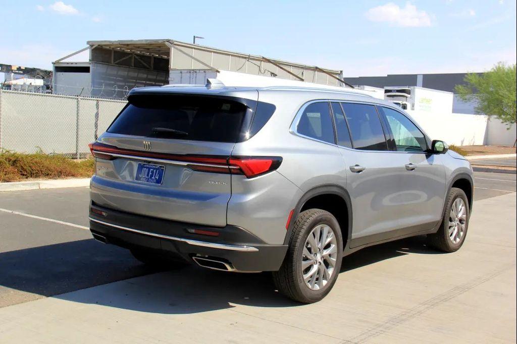 used 2025 Buick Enclave car, priced at $39,900