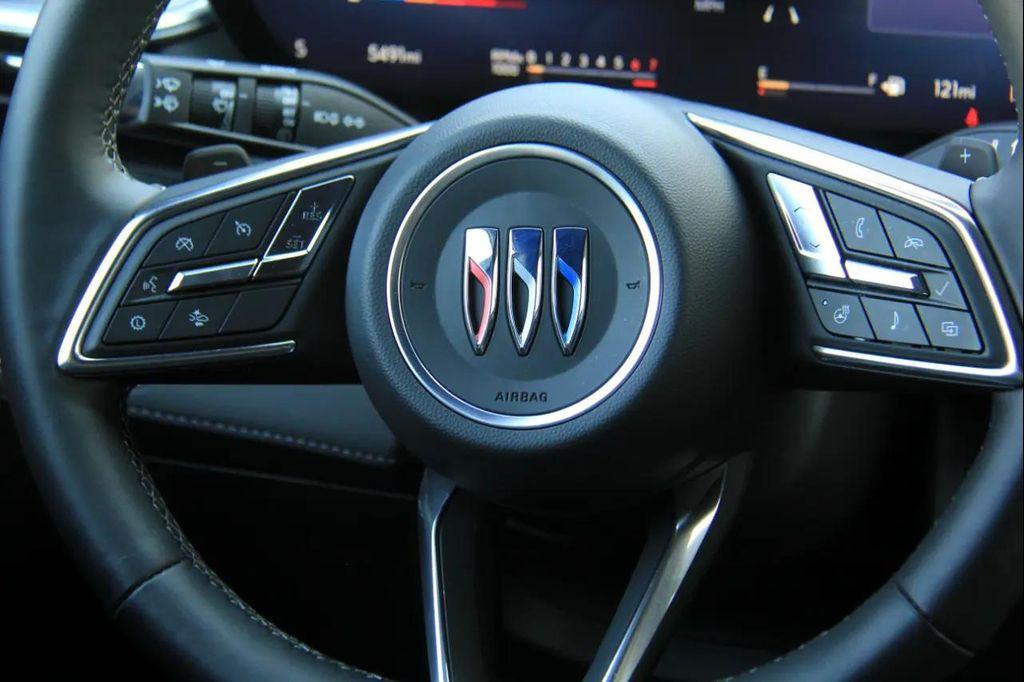 used 2025 Buick Enclave car, priced at $39,900