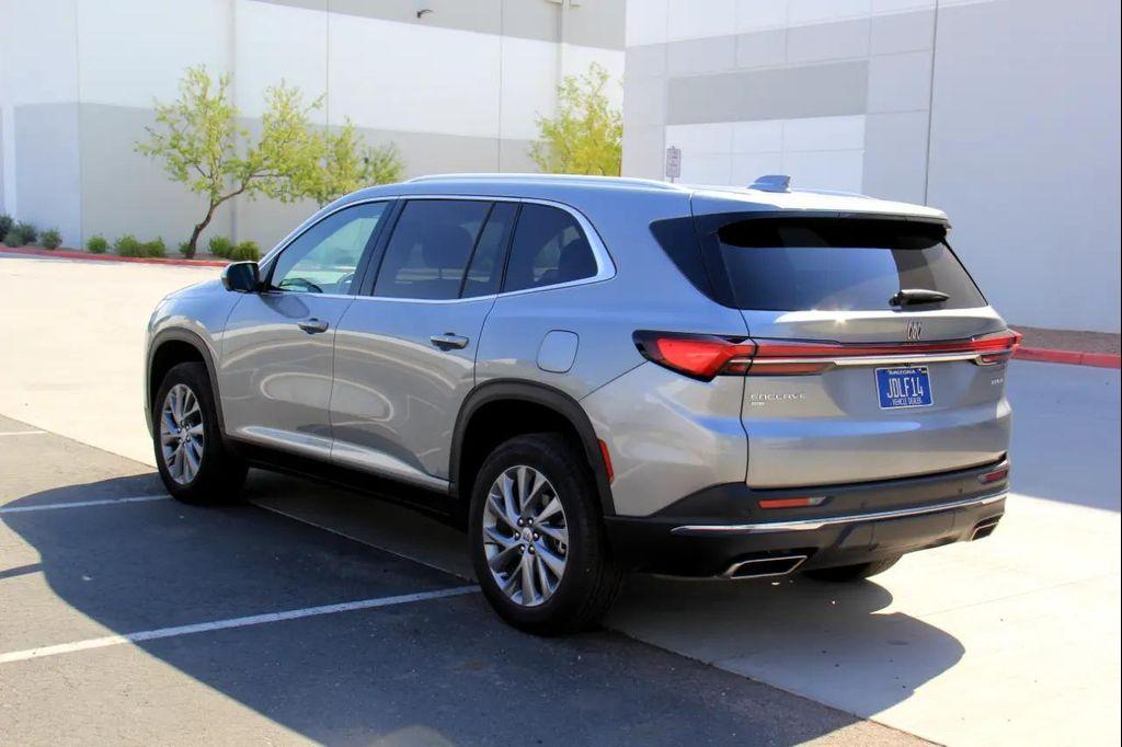 used 2025 Buick Enclave car, priced at $39,900