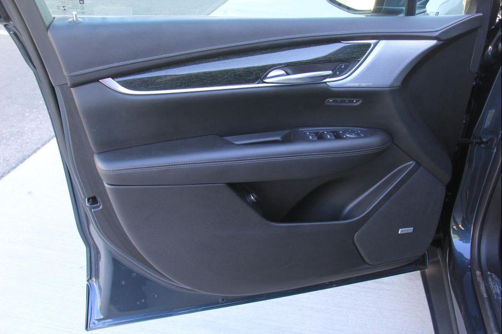 used 2021 Cadillac XT5 car, priced at $23,500