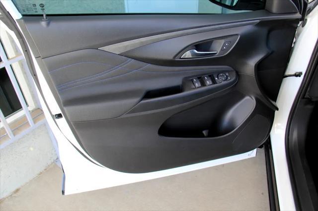 used 2025 Buick Envista car, priced at $18,500