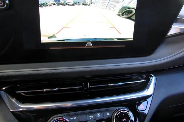 used 2025 Buick Envista car, priced at $18,500