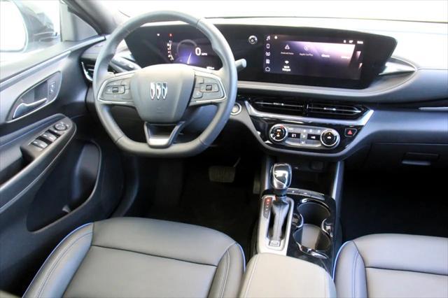used 2025 Buick Envista car, priced at $18,500