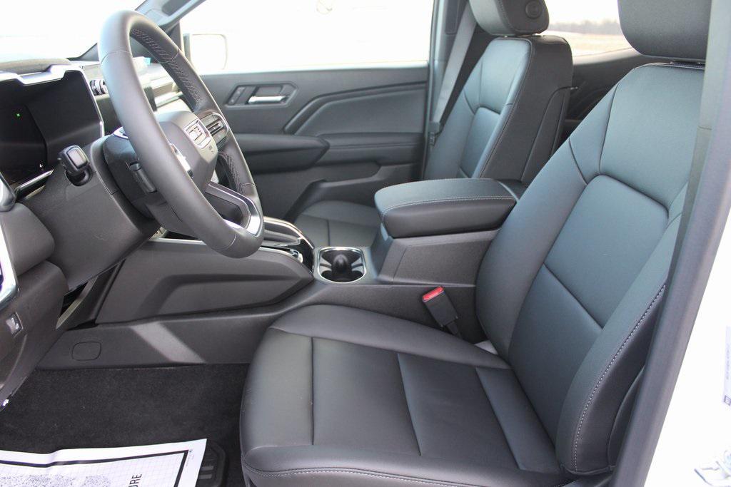 new 2026 GMC Canyon car, priced at $43,929