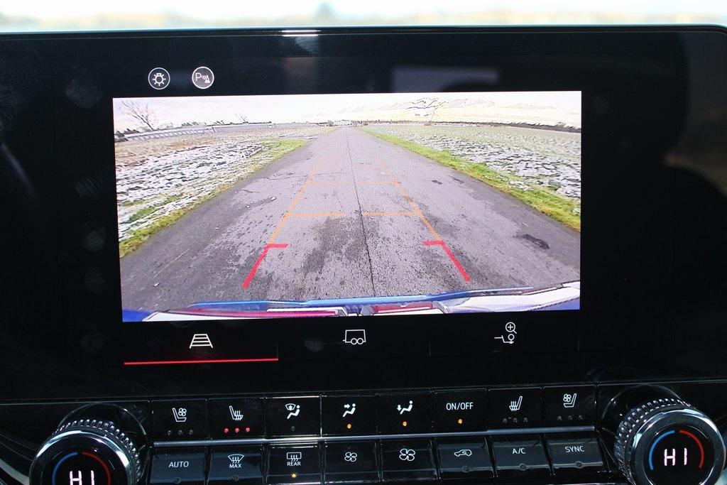 used 2023 GMC Canyon car, priced at $38,690