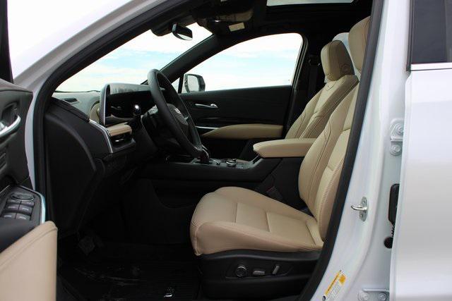new 2025 Cadillac XT4 car, priced at $46,365