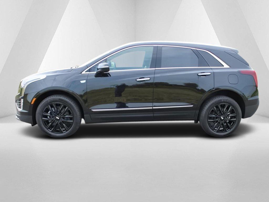 new 2025 Cadillac XT5 car, priced at $56,300
