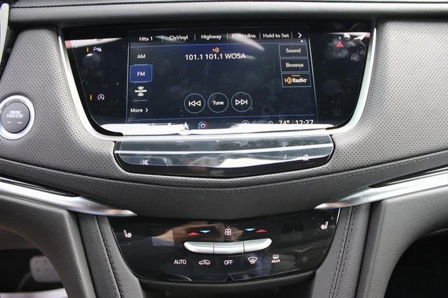 new 2025 Cadillac XT5 car, priced at $56,300