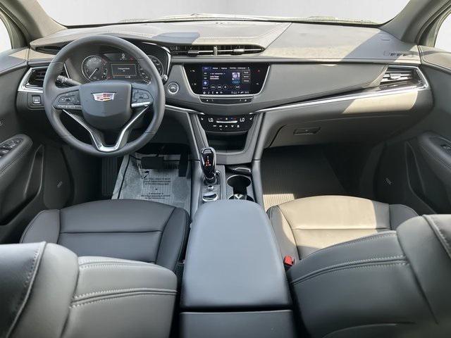new 2025 Cadillac XT6 car, priced at $49,188