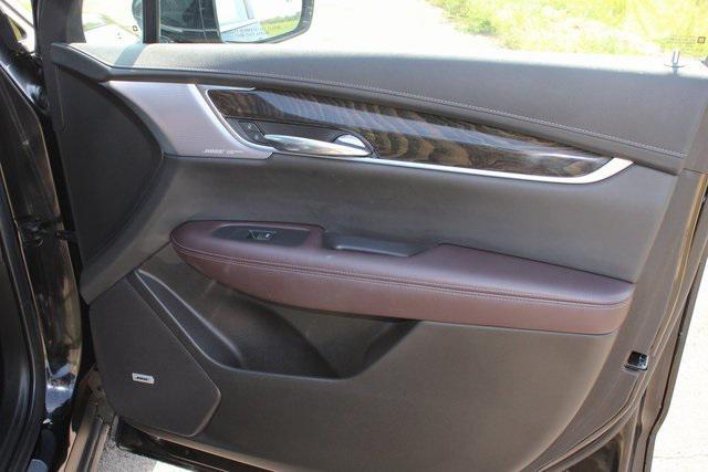used 2022 Cadillac XT6 car, priced at $27,196