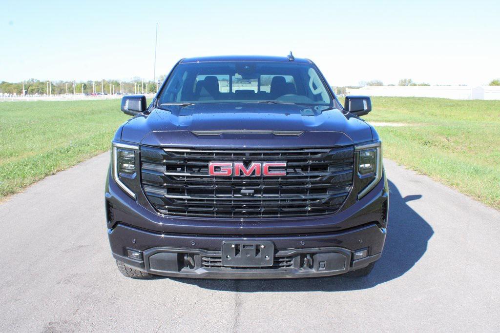 new 2025 GMC Sierra 1500 car, priced at $54,634