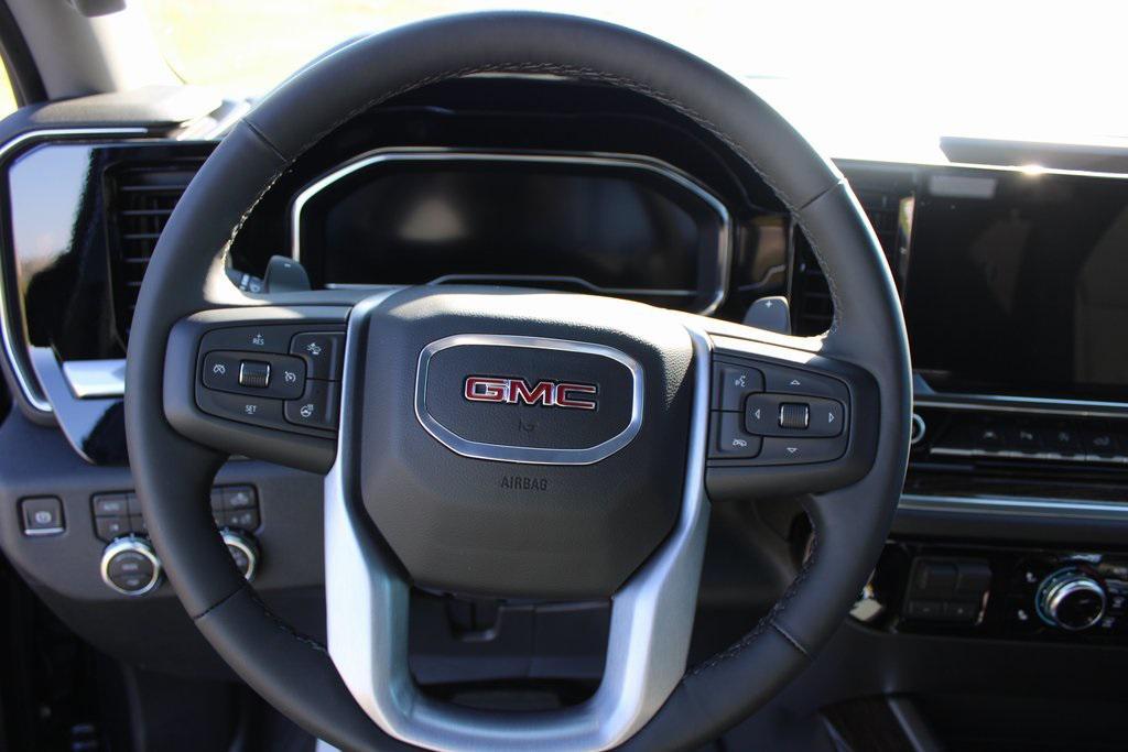 new 2025 GMC Sierra 1500 car, priced at $54,634