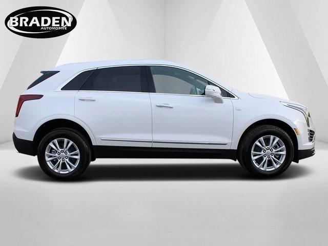 new 2025 Cadillac XT5 car, priced at $45,188