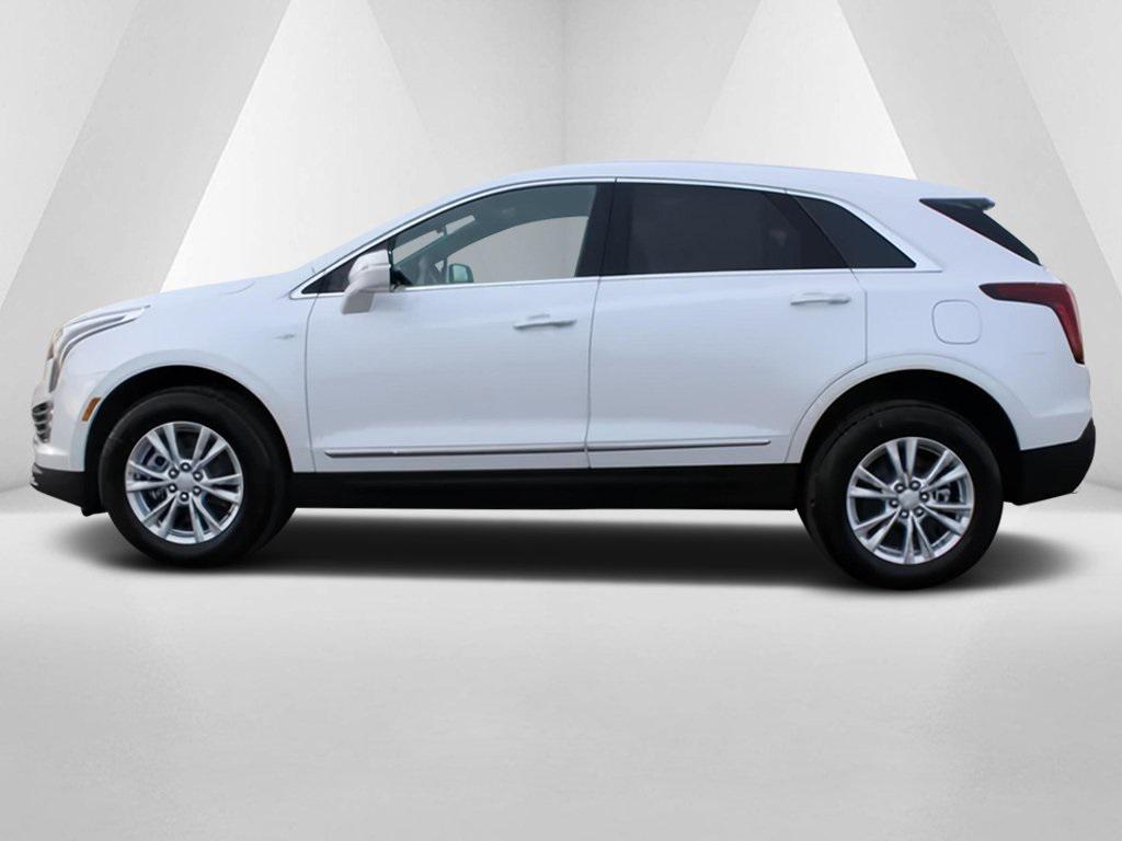 new 2025 Cadillac XT5 car, priced at $45,188