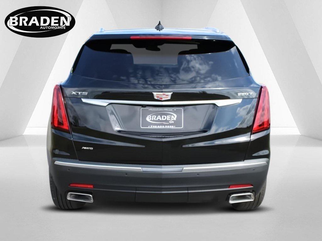 new 2025 Cadillac XT5 car, priced at $48,314