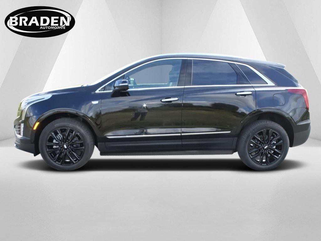 new 2025 Cadillac XT5 car, priced at $48,314