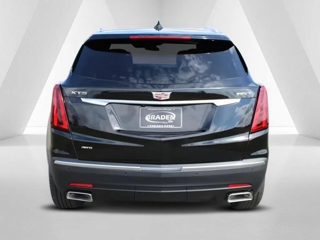 new 2025 Cadillac XT5 car, priced at $46,314