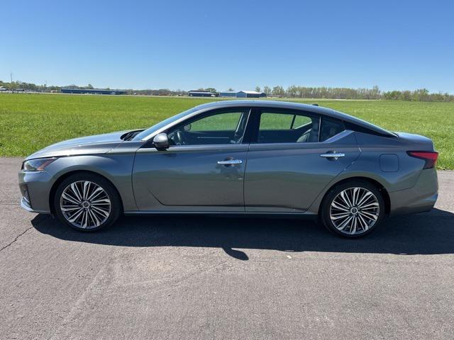 used 2023 Nissan Altima car, priced at $21,998