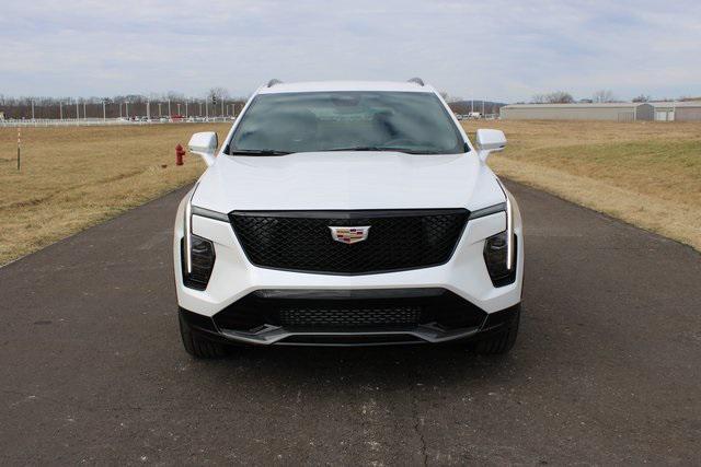 new 2025 Cadillac XT4 car, priced at $44,390