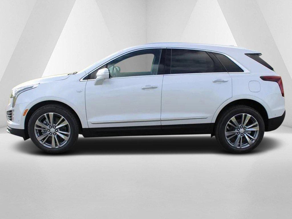 new 2025 Cadillac XT5 car, priced at $56,740