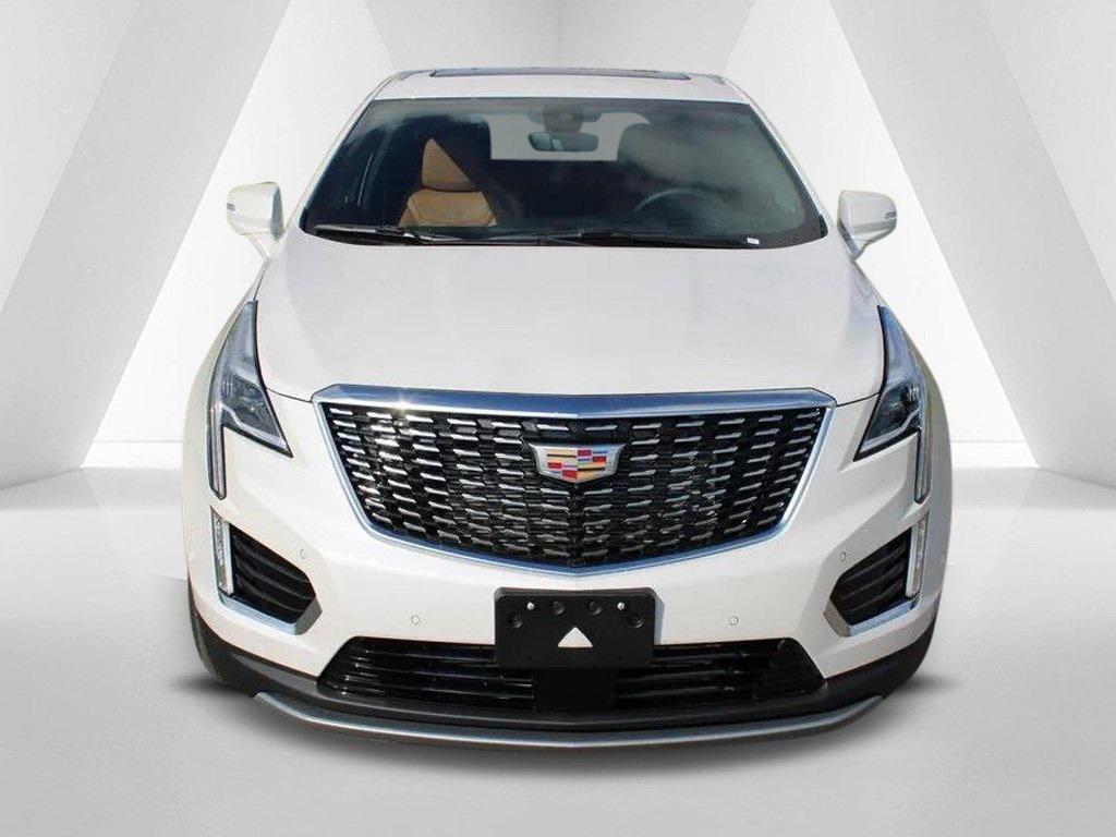 new 2025 Cadillac XT5 car, priced at $56,740