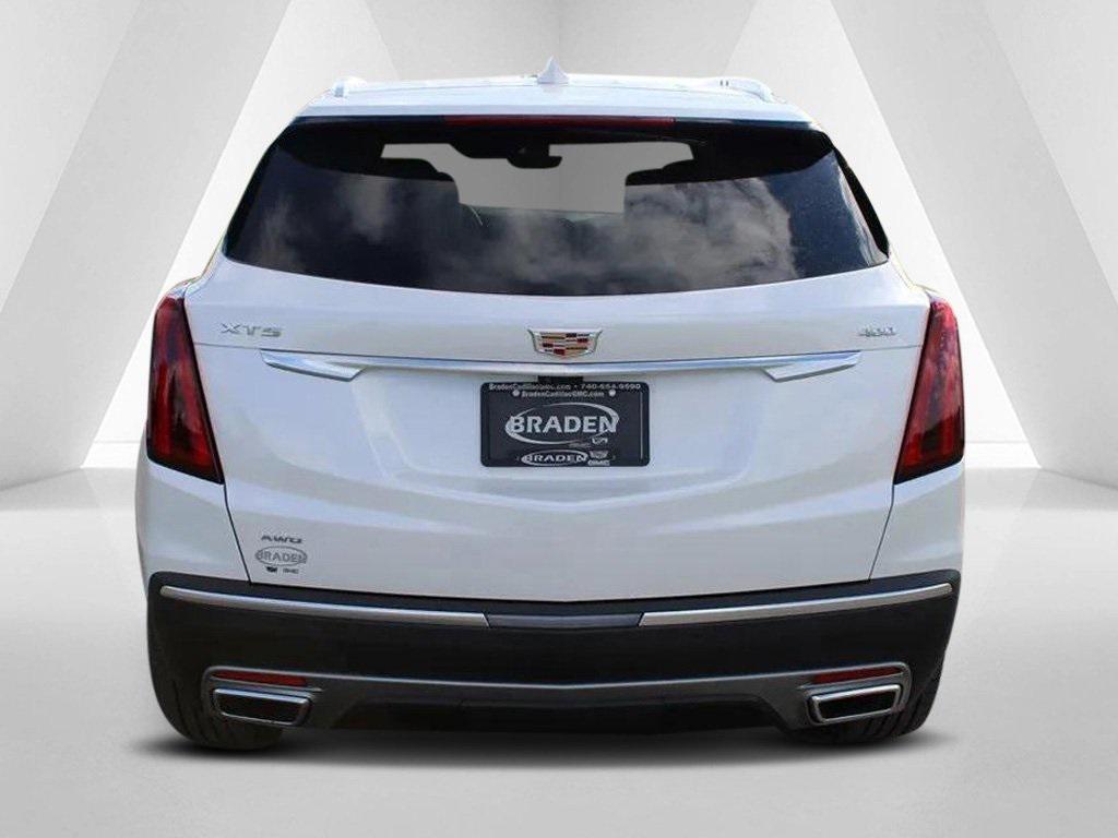 new 2025 Cadillac XT5 car, priced at $56,740